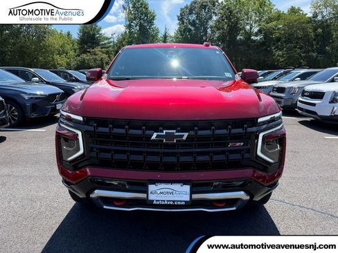 Used 2025 Chevrolet Tahoe Z71 w/ Z71 Off-Road Package AWD/4WD image 1