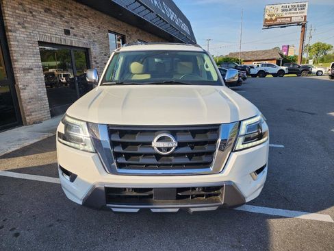 Used 2021 Nissan Armada Platinum RWD image 9