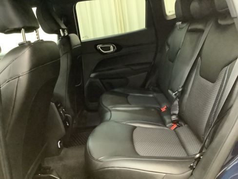 New 2026 Jeep Compass Latitude AWD/4WD image 22