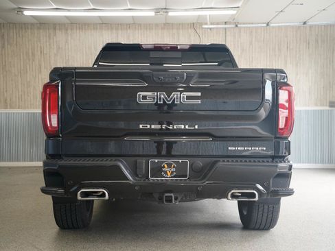 Used 2024 GMC Sierra 1500 Denali Ultimate AWD/4WD image 8