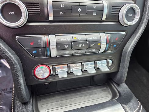 Used 2022 Ford Mustang GT Premium image 30