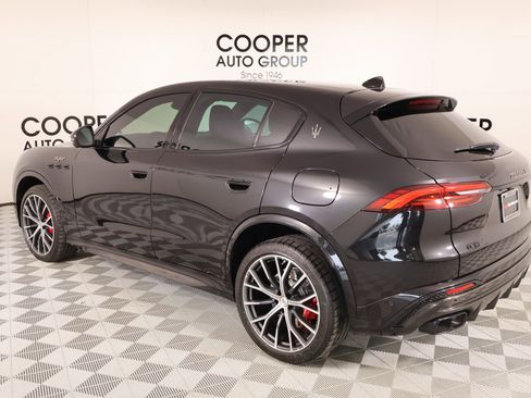 Used 2024 Maserati Grecale Trofeo AWD/4WD image 23