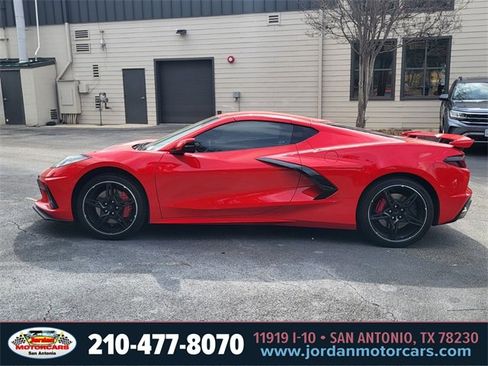Used 2025 Chevrolet Corvette Stingray Preferred Cpe w/ Z51 Performance Package image 2