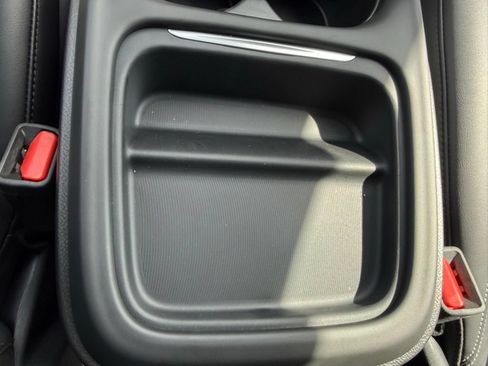 New 2027 Chrysler Pacifica Select w/ Family Tech Group FWD image 26