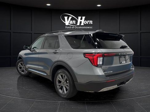 Used 2025 Ford Explorer Active w/ Active Comfort Package AWD/4WD image 5