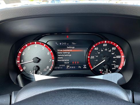 Used 2026 Nissan Frontier PRO-4X AWD/4WD image 14