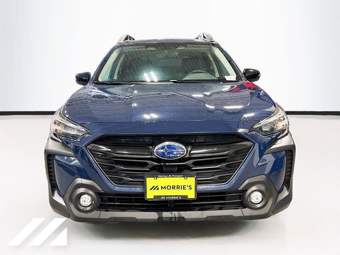Used 2023 Subaru Outback Onyx Edition image 2