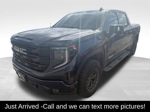 Used 2023 GMC Sierra 1500 Elevation w/ Elevation Premium Package AWD/4WD image 1