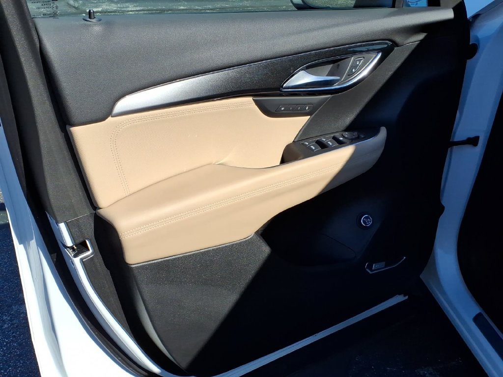 Used 2024 Buick Envision Preferred AWD/4WD image 5