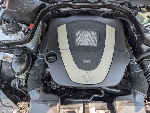 Used 2011 Mercedes-Benz E 350 4MATIC Sedan image 25