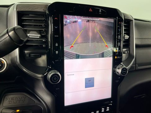 Used 2025 RAM 2500 Laramie image 17