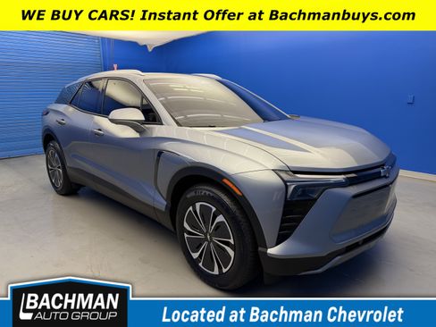 Used 2024 Chevrolet Blazer EV LT AWD/4WD image 1
