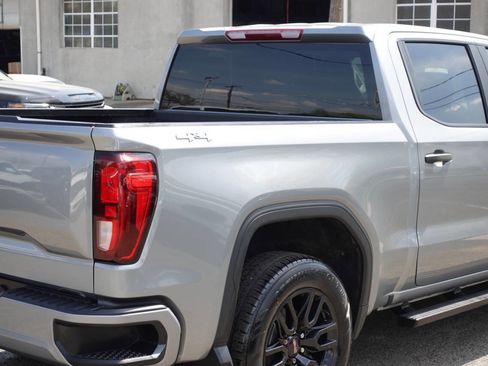 Used 2023 GMC Sierra 1500 Pro w/ Graphite Edition image 11