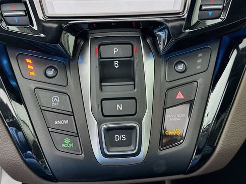 Used 2026 Honda Odyssey Touring image 23