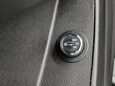 Used 2024 Chevrolet Traverse LT w/ LPO, Floor Liner Package AWD/4WD image 38