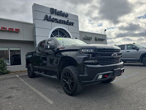 Used 2020 Chevrolet Silverado 1500 LT Trail Boss w/ Midnight Edition image 1