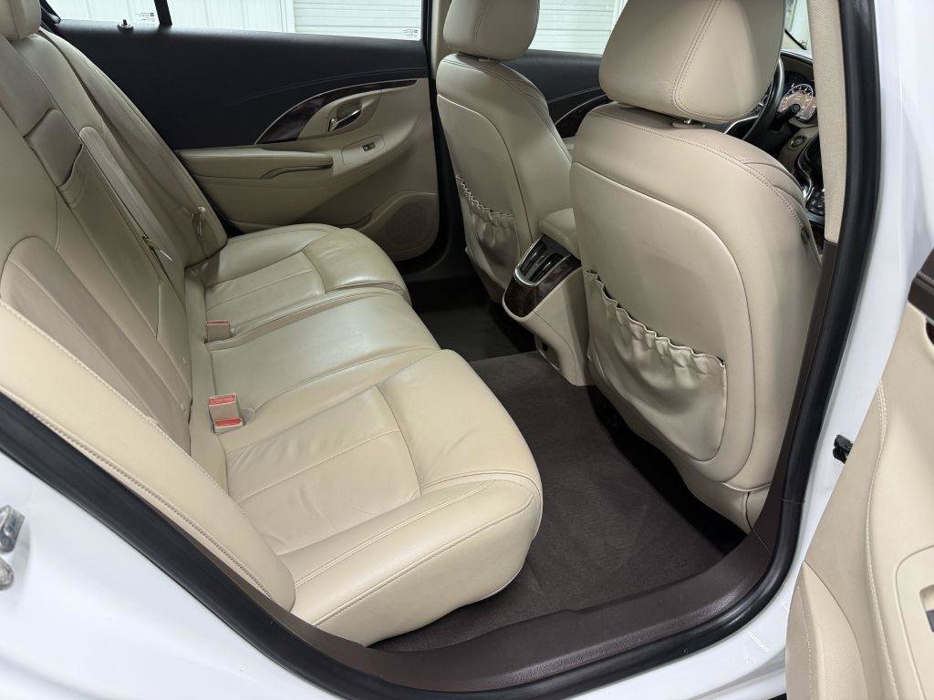 Used 2016 Buick LaCrosse Leather FWD image 29