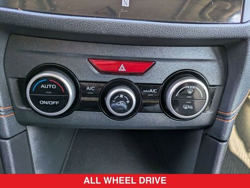 Used 2023 Subaru Crosstrek 2.5i Limited w/ Moonroof Package image 27