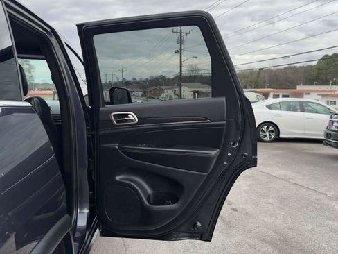 Used 2014 Jeep Grand Cherokee Limited w/ Trailer Tow Group IV AWD/4WD image 27