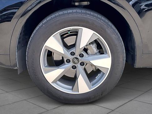 Used 2024 Audi Q5 2.0T Premium Plus image 11