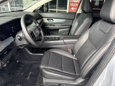 Used 2025 Nissan Murano SL w/ Cargo Package AWD/4WD image 15