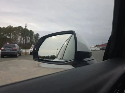 Used 2018 Audi Q5 2.0T Premium image 27