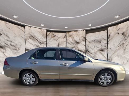 Used 2006 Honda Accord LX image 4