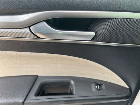 Used 2019 Ford Fusion S image 51