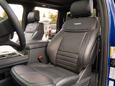 Used 2026 Ford F450 Platinum w/ FX4 Off-Road Package image 13