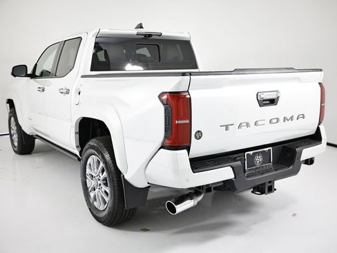 Used 2025 Toyota Tacoma Limited image 3