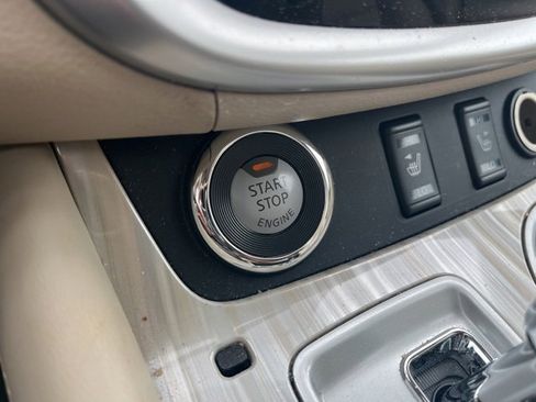 Used 2017 Nissan Murano SL image 29