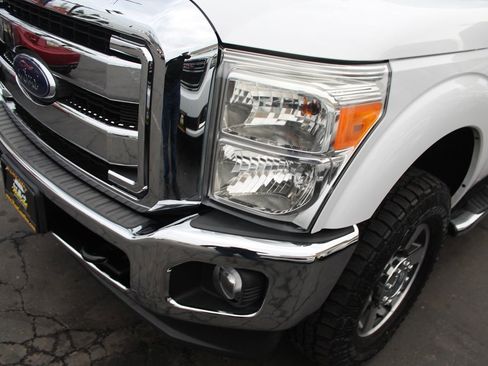 Used 2014 Ford F250 Lariat w/ Lariat Interior Package image 10