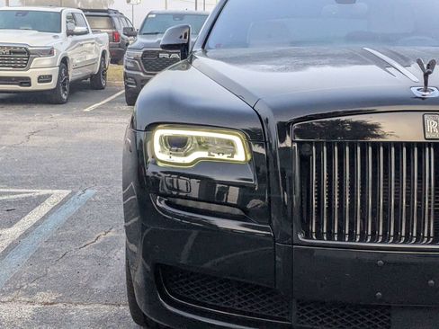 Used 2017 Rolls-Royce Ghost image 10