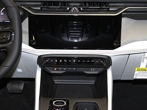 New 2026 Jeep Cherokee Limited AWD/4WD image 15