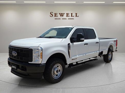 Used 2024 Ford F350 XL w/ XL Driver Assist Package AWD/4WD image 1
