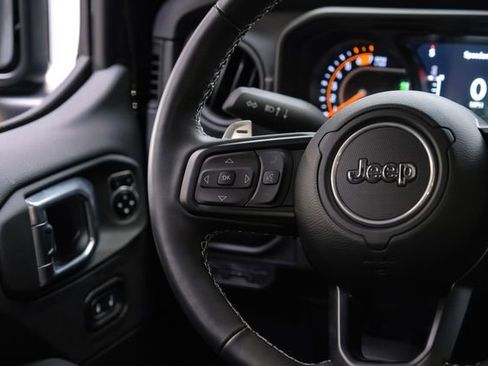 Used 2024 Jeep Wrangler Unlimited Rubicon 392 image 27