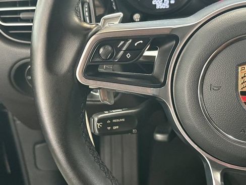 Used 2020 Porsche Macan S image 28