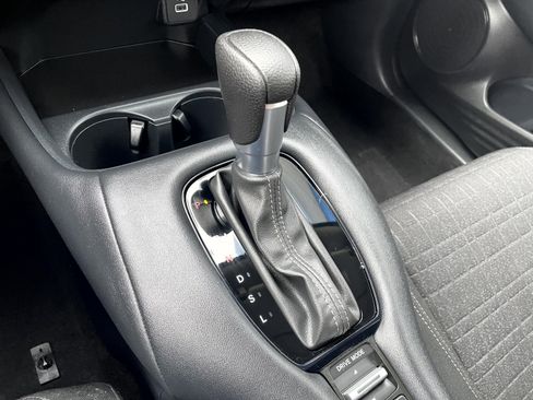 Used 2023 Honda HR-V LX image 19