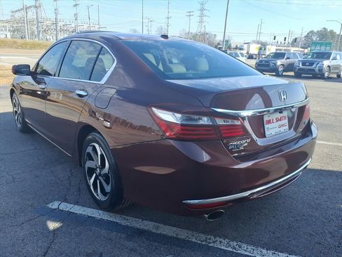 Used 2017 Honda Accord EX-L image 5