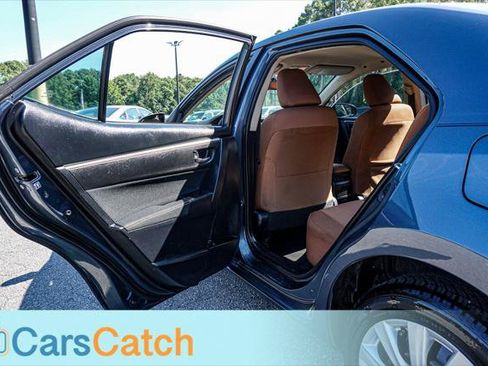 Used 2015 Toyota Corolla LE FWD image 31