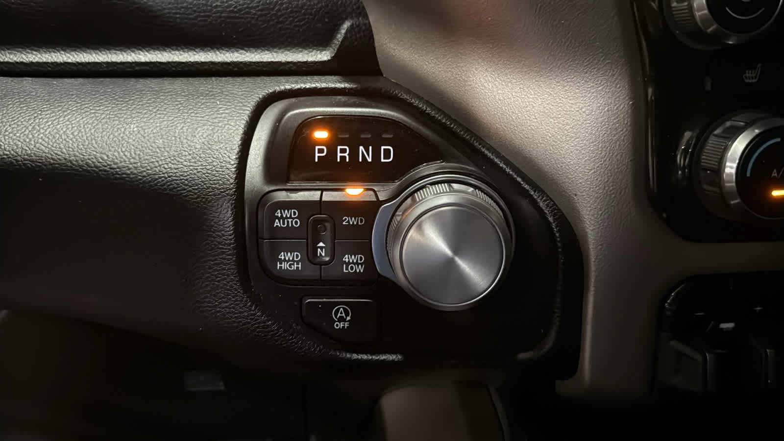 Used 2021 RAM 1500 Laramie AWD/4WD image 17