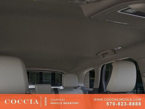 New 2026 Lincoln Corsair Premiere AWD/4WD image 22