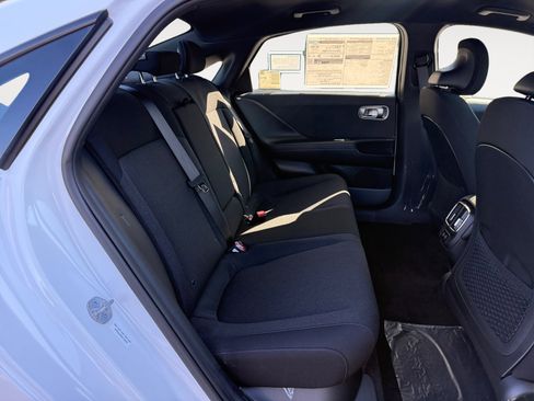 New 2025 Hyundai Ioniq 6 SE image 18