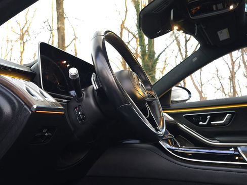 Used 2021 Mercedes-Benz S 580 4MATIC Sedan w/ Warmth & Comfort Package image 46