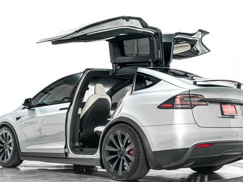 Used 2026 Tesla Model X Plaid AWD/4WD image 38