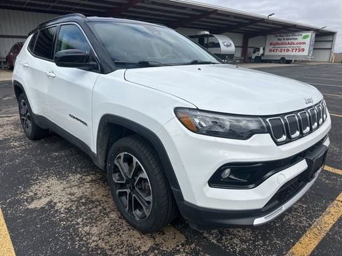 Used 2022 Jeep Compass Limited image 2