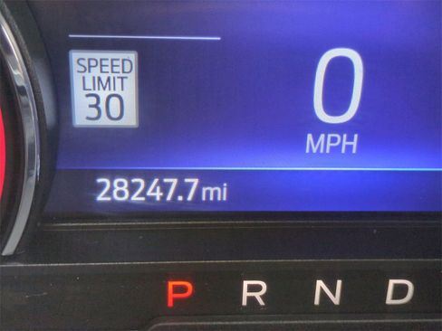 Certified 2022 Ford Explorer XLT w/ Equipment Group 202A image 26