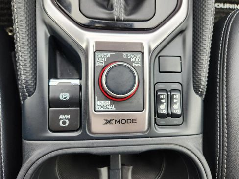 Used 2023 Subaru Forester Touring image 30