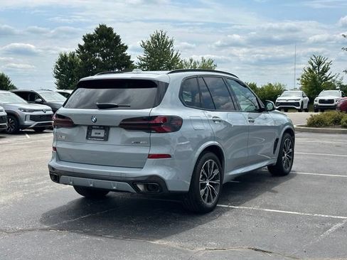 Used 2026 BMW X5 xDrive40i AWD/4WD image 7