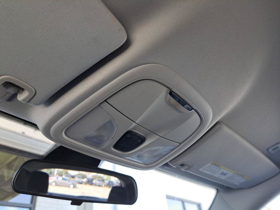 Used 2019 Jeep Cherokee Latitude w/ Popular Appearance Group FWD image 30